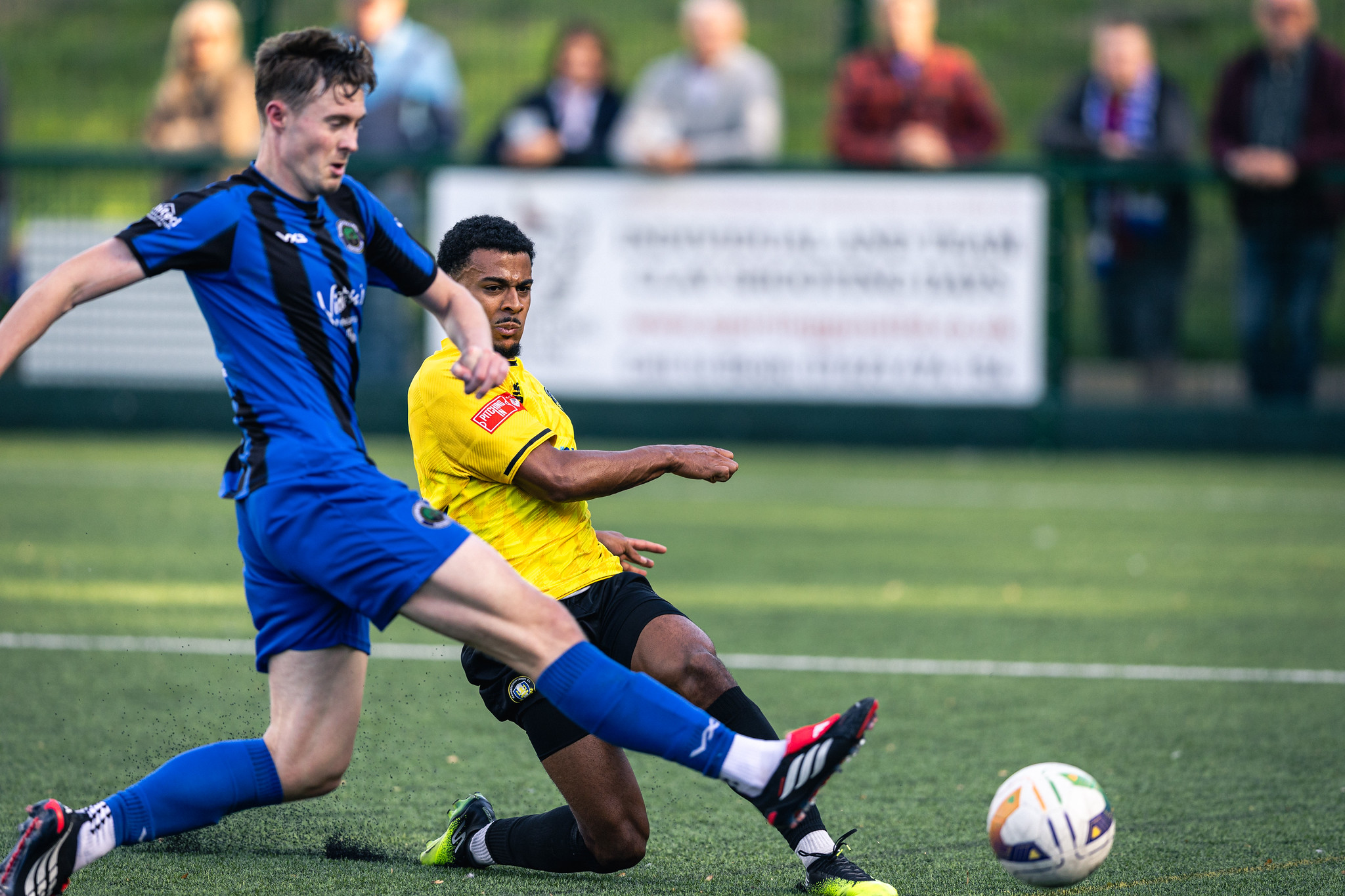 Sherwood Colliery 2 Gainsborough Trinity 4