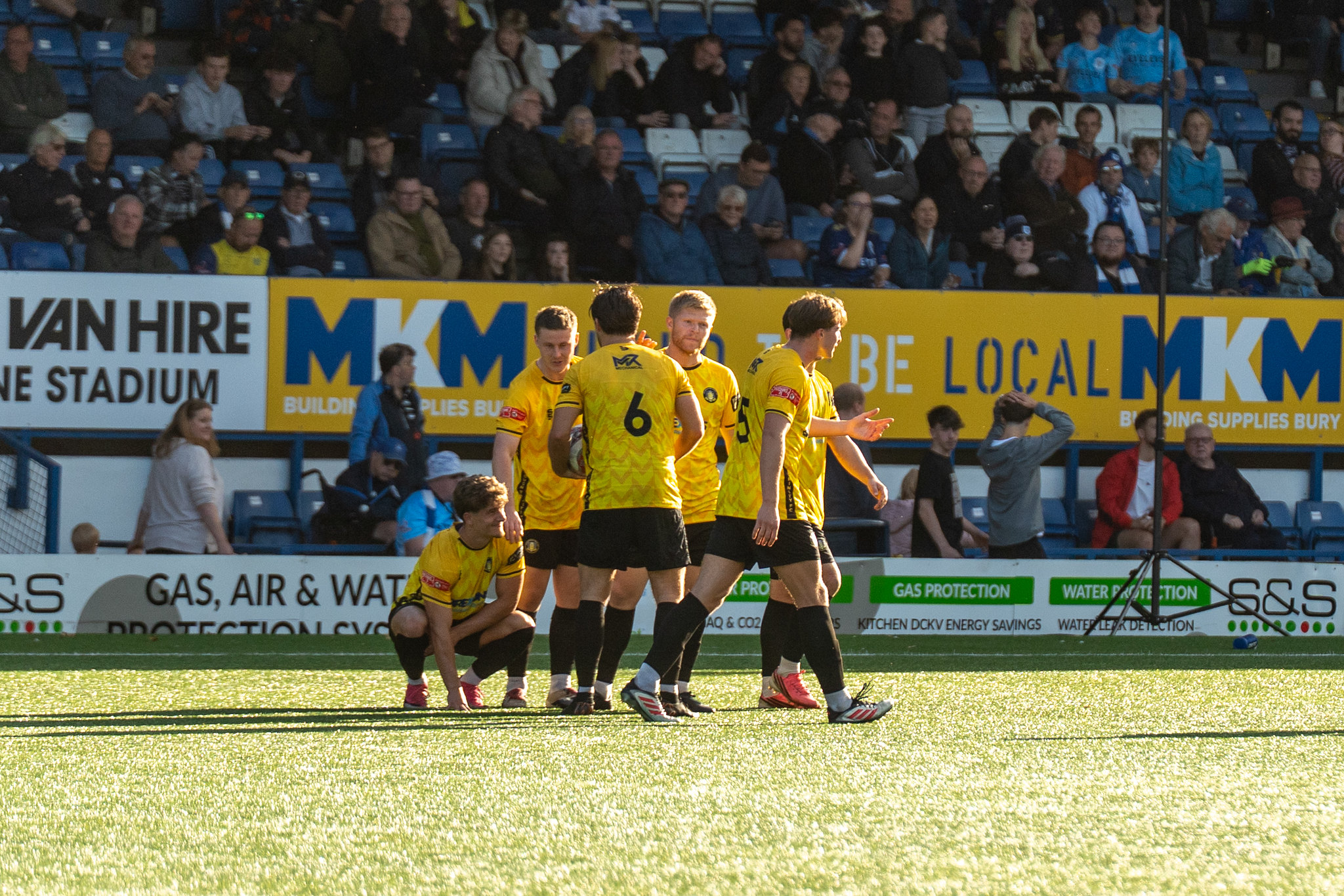 Bury FC 3 (6) Gainsborough Trinity 3 (5)